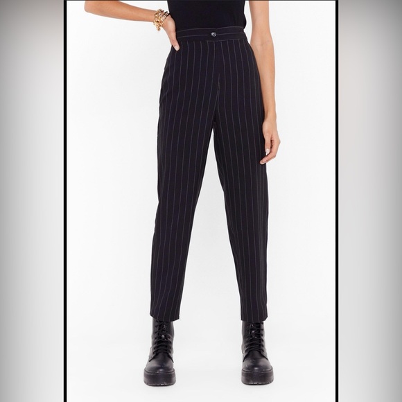 Pinstripe High Waisted Tapered Pants Size 4 (S) NWT - Picture 8 of 8